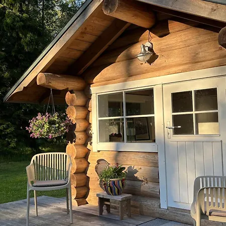 Viinapeedu Farm Home, Korgessaare, Hiiumaa Dom wakacyjny Joeranna