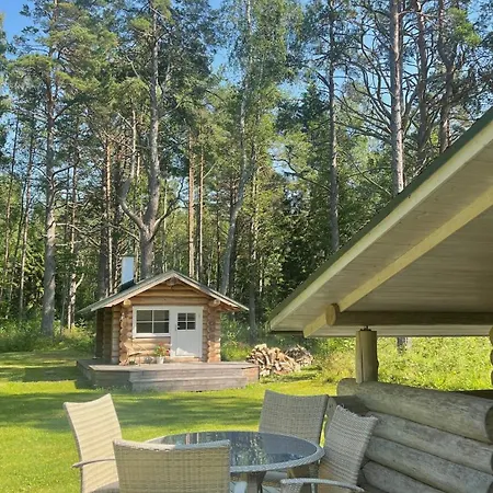 Viinapeedu Farm Home, Korgessaare, Hiiumaa Dom wakacyjny