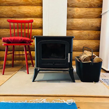 Viinapeedu Farm Home, Korgessaare, Hiiumaa *
