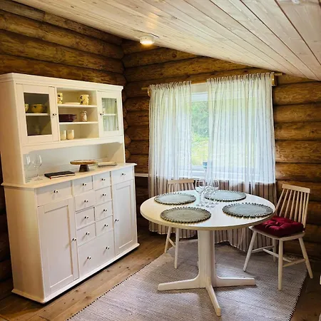 Viinapeedu Farm Home, Korgessaare, Hiiumaa Dom wakacyjny Joeranna